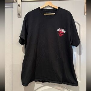 Sea World Black Howl-O-Scream 2021 Tshirt. GUC!